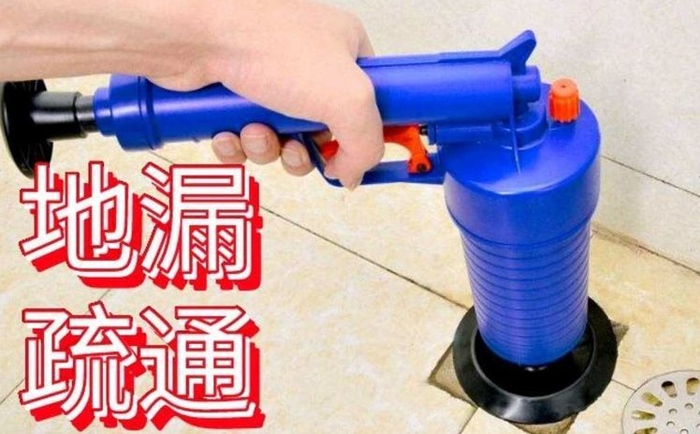 红山街道疏通地漏