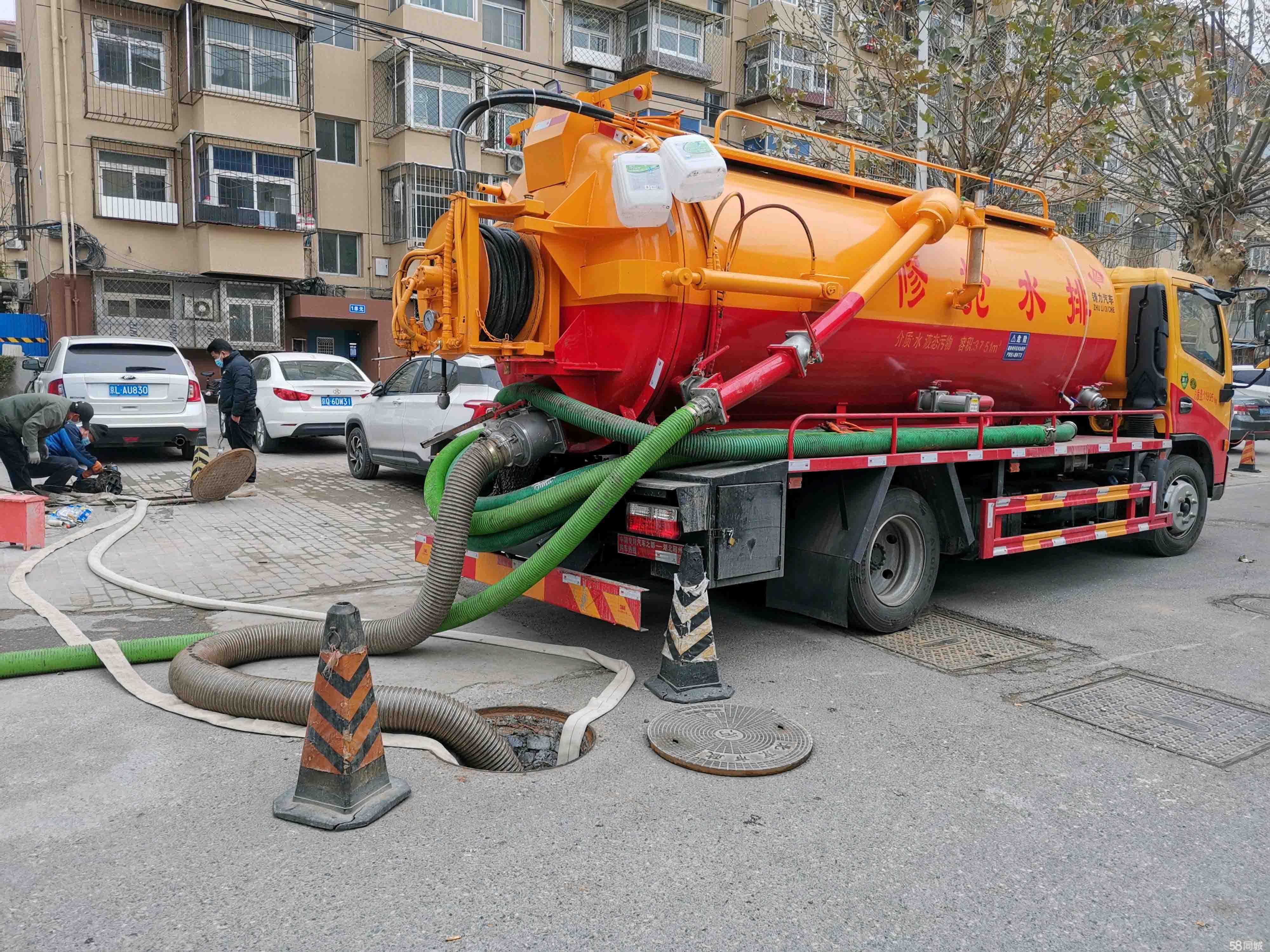 红山街道抽粪吸污