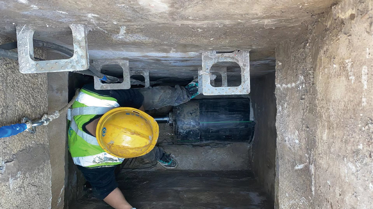 红山街道HDPE短管内衬法